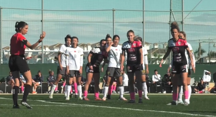  唐佳麗梅開二度、邵子欽破門，中國女足3-2擊敗Alhama俱樂部女足