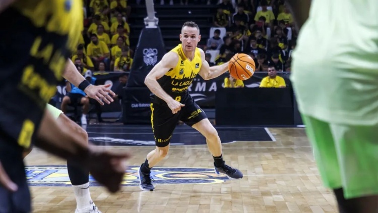  NBA初代老六，42歲進(jìn)入生涯巔峰？！