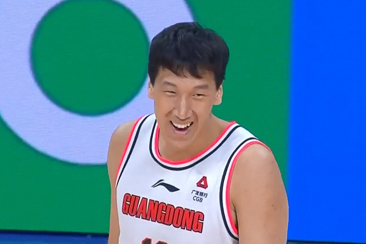  高炮臺開火！杜潤旺10中8&三分6中5砍下全隊第二高的21分