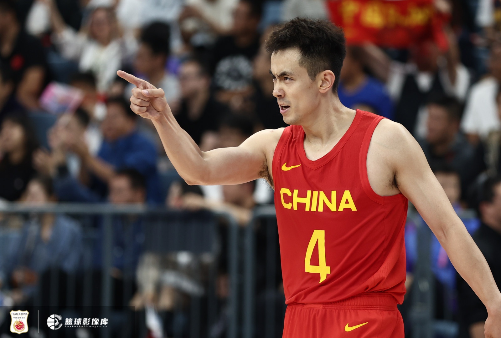  攻防俱佳！趙繼偉半場拿到6分1板4助2斷 正負值+14
